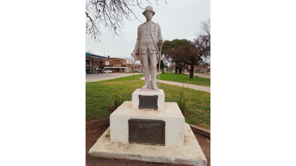 Monumento a Pedro Nicolás Escribano