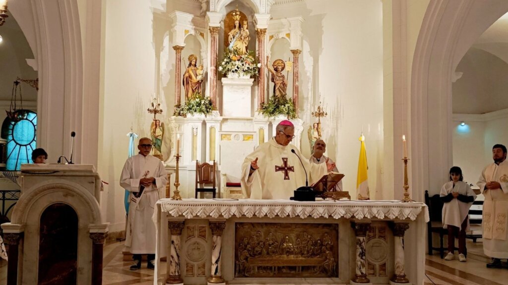Altar de la Catedral de Chascomús