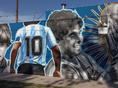 Mural de Diego Maradona en Chascomús